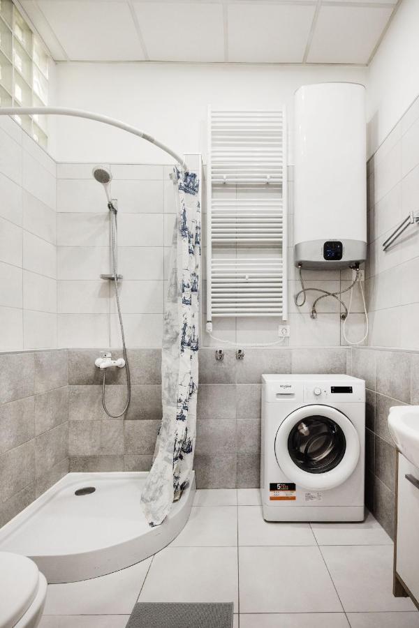 Apartmán Hungarian Rebelian With Ac Budapešť Exteriér fotografie